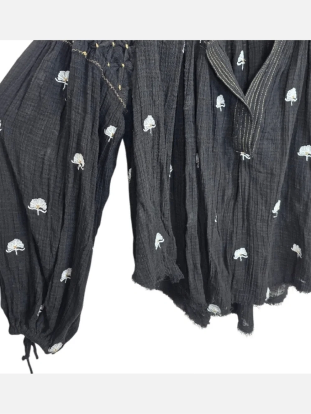 Free People Gauzy Floral Embroidered Peasant Blouse Henley Neck Black White XS
